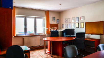Building Magazyn Dzikowiec Kolbuszowska