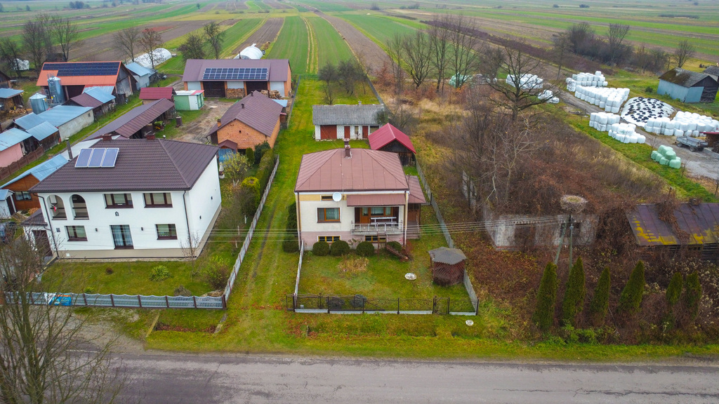 Dom W Cewkowie 140m2 Działka 16ar