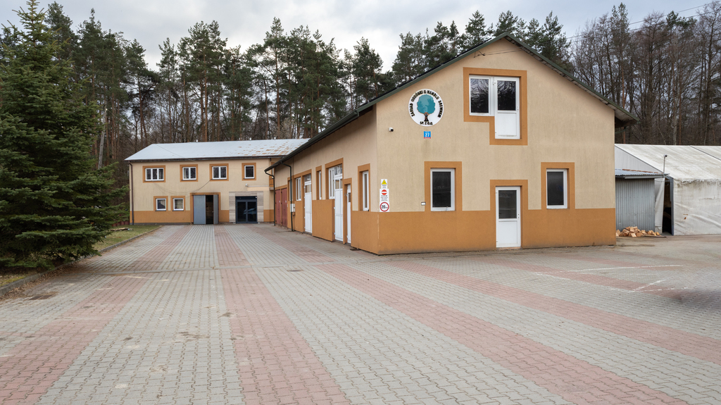 Kompleks Magazynowo-Usługowy | 776m2 | Dzikowiec