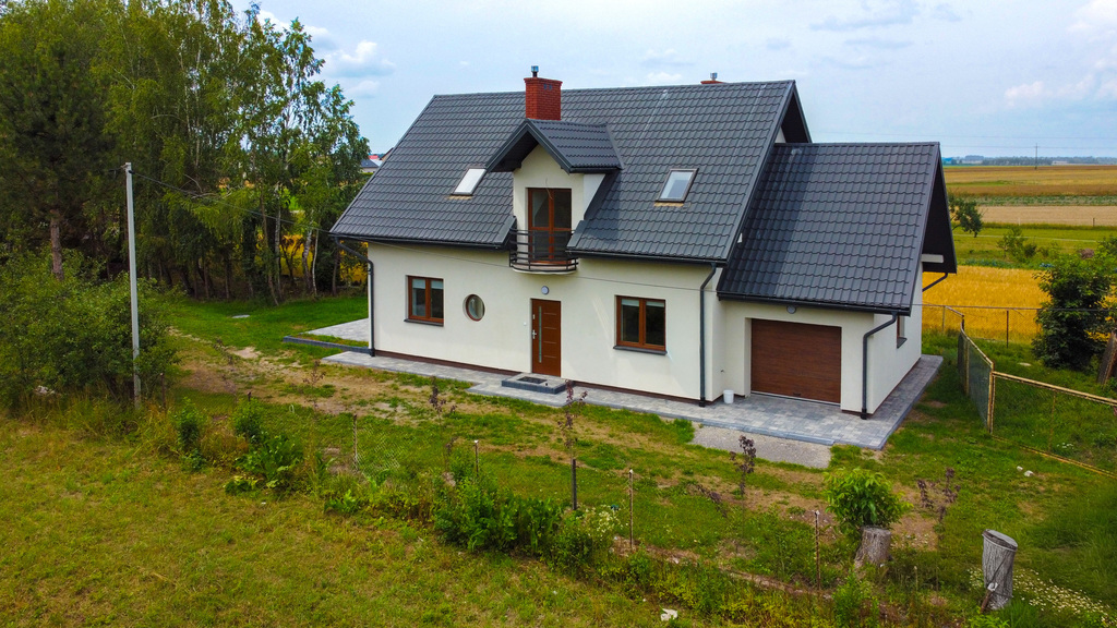 Dom | Cieszanów | 13,29 ar | 148m2 | Do adaptacji