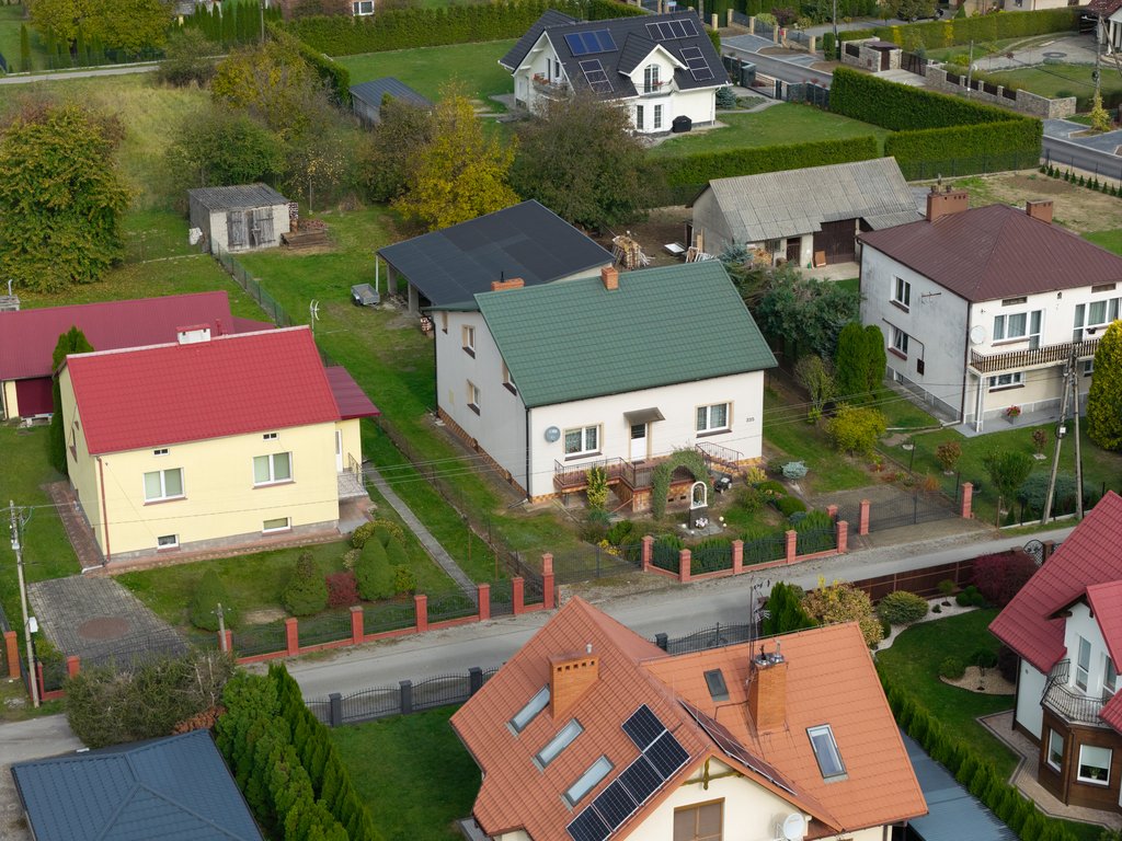 Dom z potencjałem na działce 13 ar | Trześń, gmina Świlcza